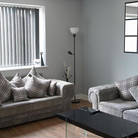 The Luxe By Waggoner Aparts 2 Bedroom! Bradford  Exterior foto